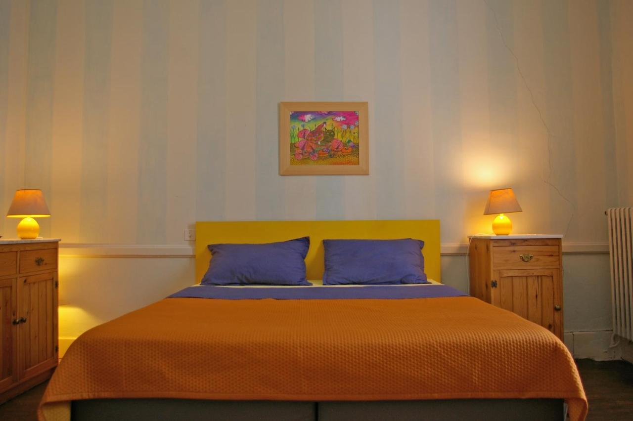 Les Chambres Anglaises Largentière Екстериор снимка